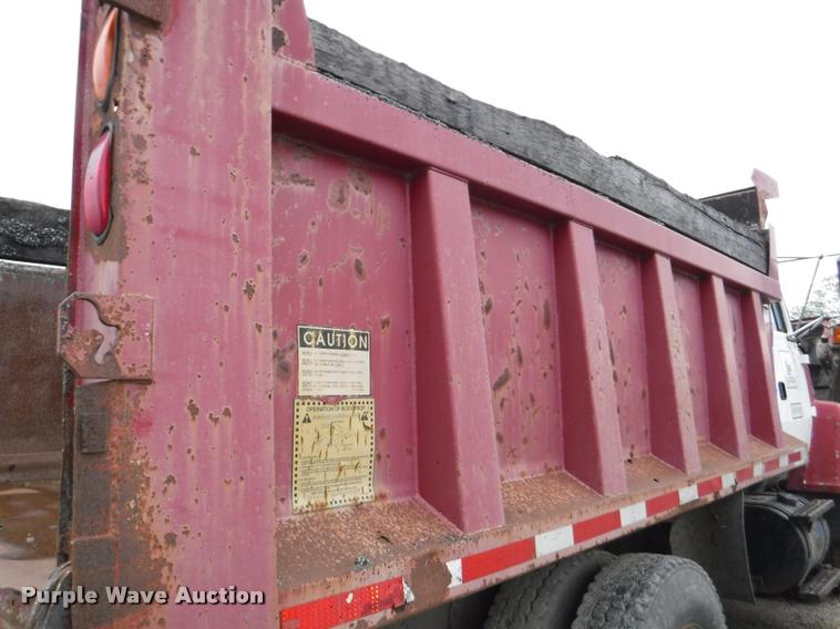 image for item DB3911 1993 Ford L8000 dump truck