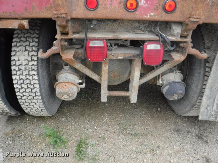 image for item DB3911 1993 Ford L8000 dump truck