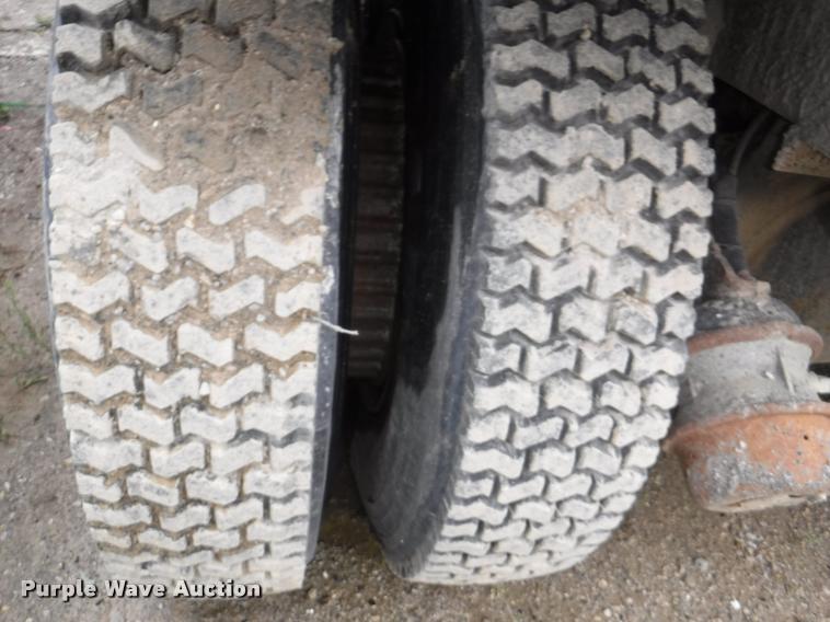 image for item DB3911 1993 Ford L8000 dump truck