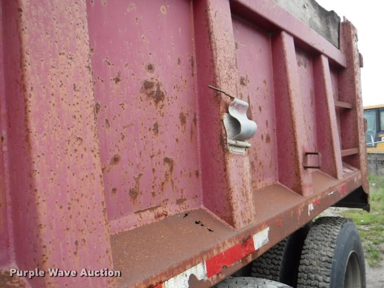 image for item DB3911 1993 Ford L8000 dump truck