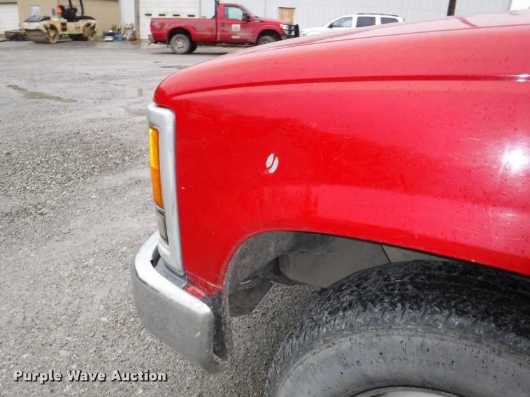 image for item DB3920 1998 Chevrolet 1500 pickup truck