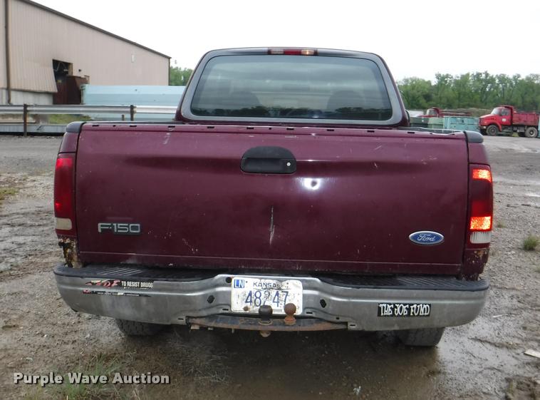 image for item DB3922 1997 Ford F150 XLT SuperCab pickup truck