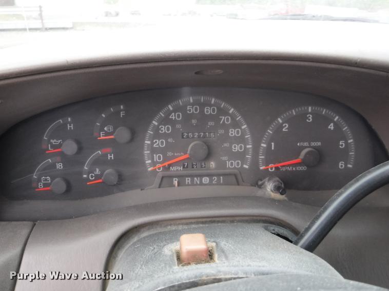 image for item DB3922 1997 Ford F150 XLT SuperCab pickup truck