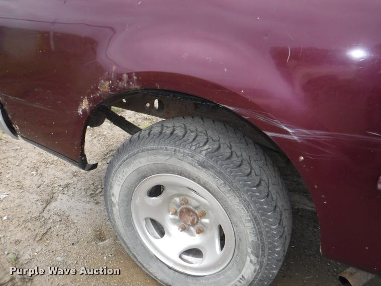 image for item DB3922 1997 Ford F150 XLT SuperCab pickup truck