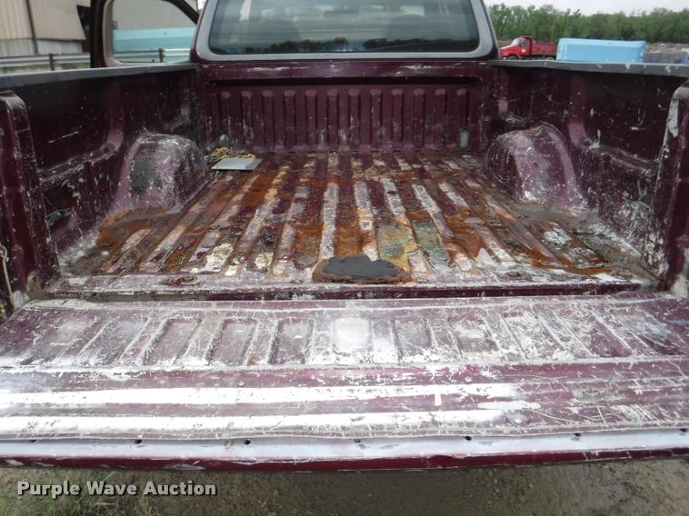 image for item DB3922 1997 Ford F150 XLT SuperCab pickup truck