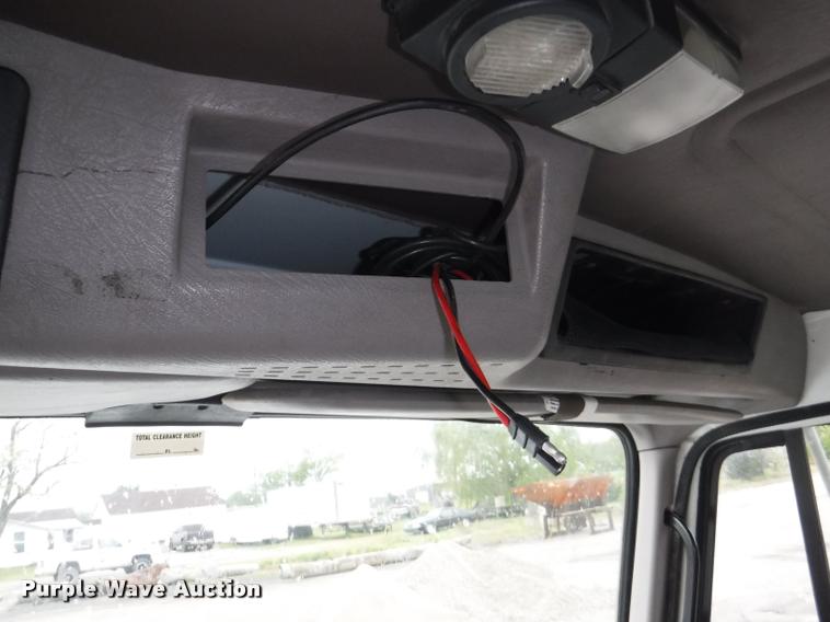 image for item DB3923 1997 International 2554 tanker fire truck