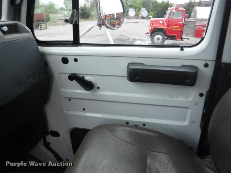 image for item DB3923 1997 International 2554 tanker fire truck