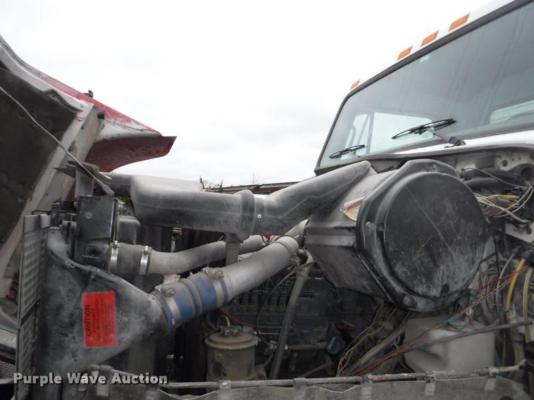 image for item DB3923 1997 International 2554 tanker fire truck