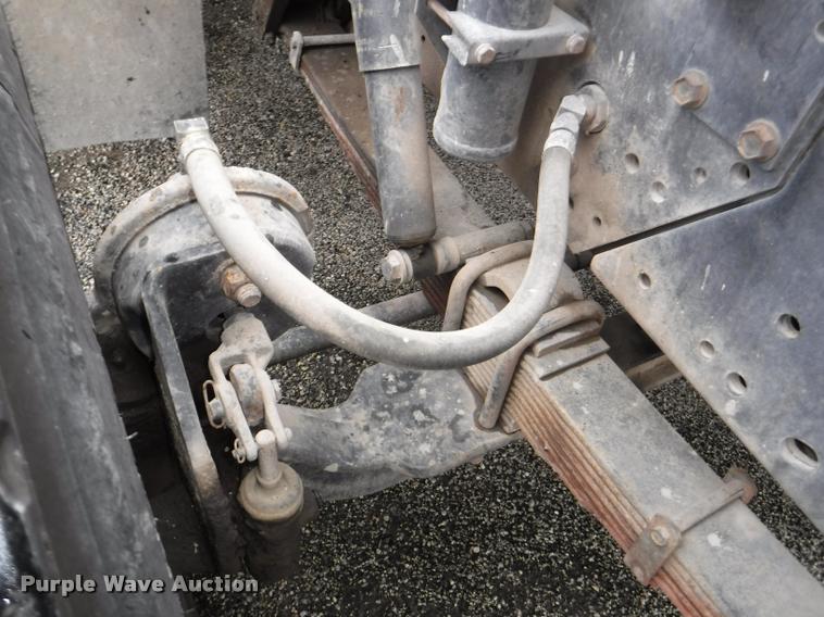 image for item DB3923 1997 International 2554 tanker fire truck