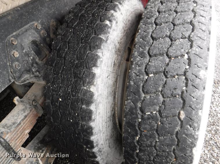 image for item DB3923 1997 International 2554 tanker fire truck