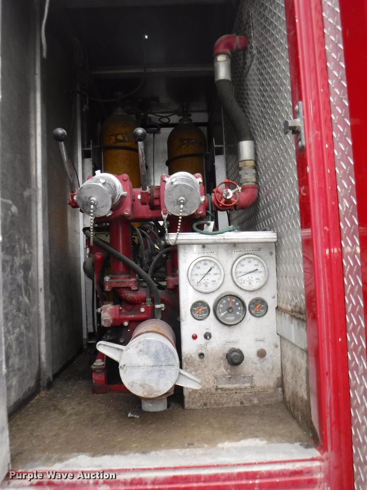 image for item DB3923 1997 International 2554 tanker fire truck