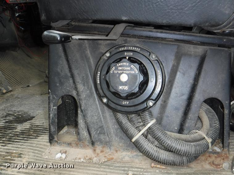 image for item DB3924 1984 Ford L8501 Louisville 101 tanker fire truck