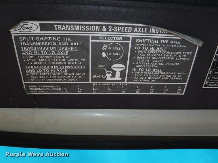 image for item DB3924 1984 Ford L8501 Louisville 101 tanker fire truck