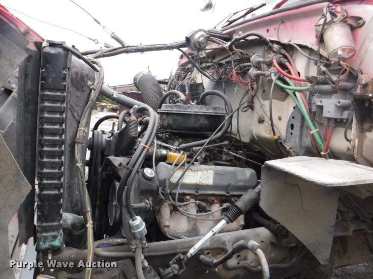 image for item DB3924 1984 Ford L8501 Louisville 101 tanker fire truck