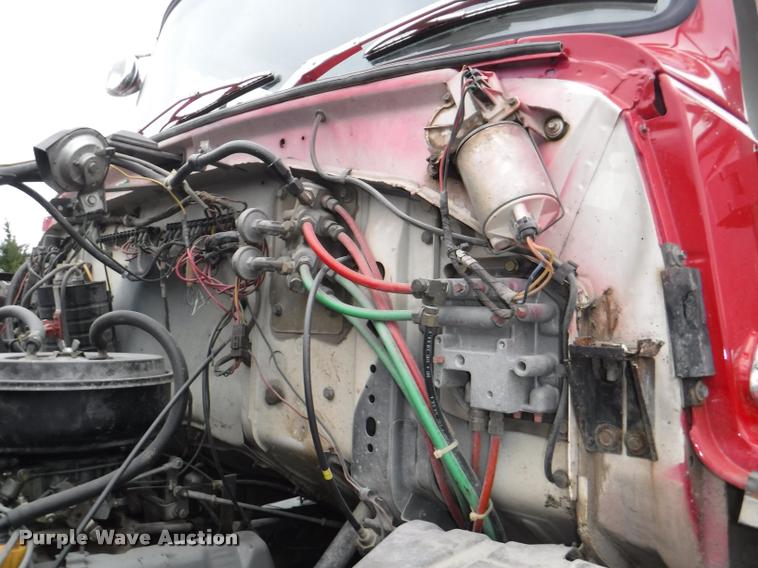 image for item DB3924 1984 Ford L8501 Louisville 101 tanker fire truck