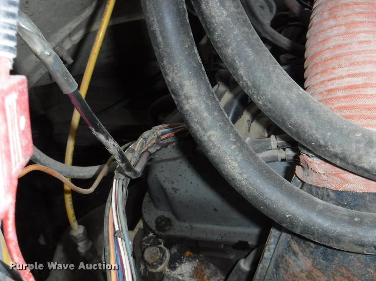 image for item DB3924 1984 Ford L8501 Louisville 101 tanker fire truck