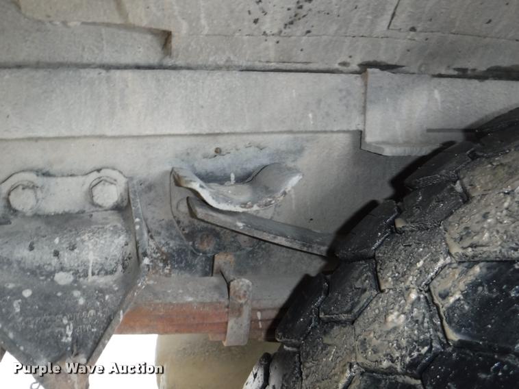 image for item DB3924 1984 Ford L8501 Louisville 101 tanker fire truck