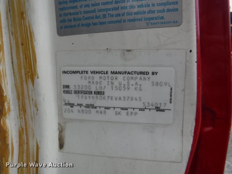 image for item DB3924 1984 Ford L8501 Louisville 101 tanker fire truck