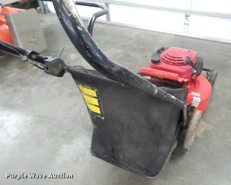 image for item DC9254 Gravely 911094 push mower