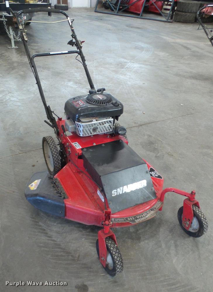 image for item DC9255 Snapper self-propelled mower