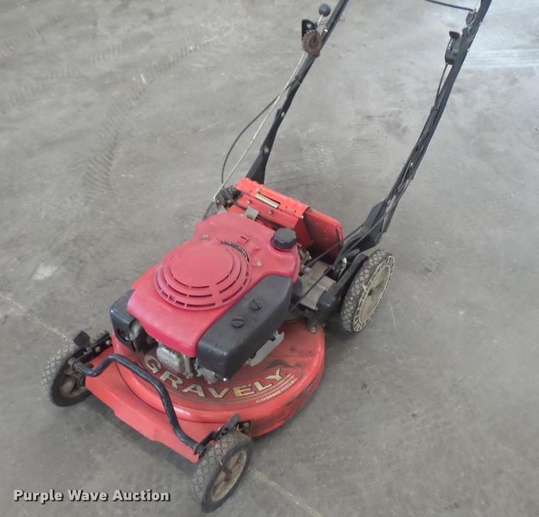 image for item DC9257 Gravely self-propelled push mower