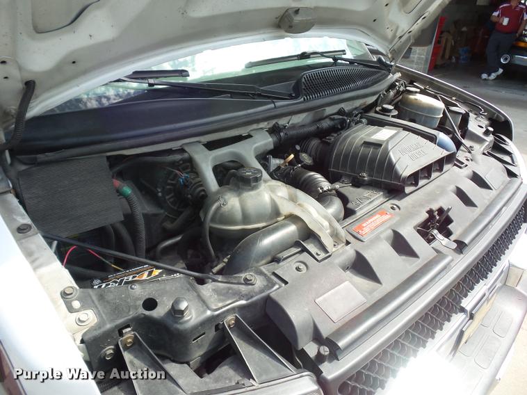 image for item DD9437 2009 Chevrolet Express 3500 ambulance