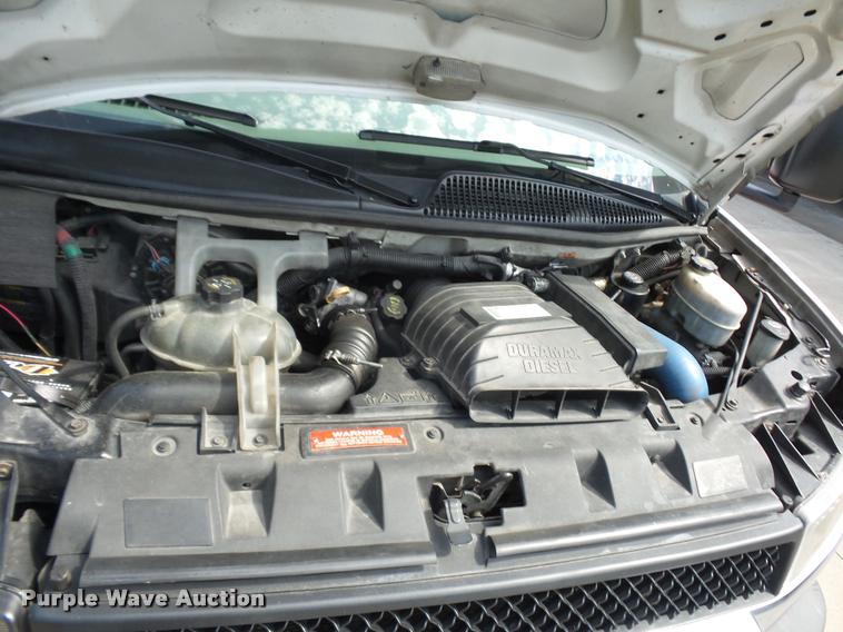 image for item DD9437 2009 Chevrolet Express 3500 ambulance