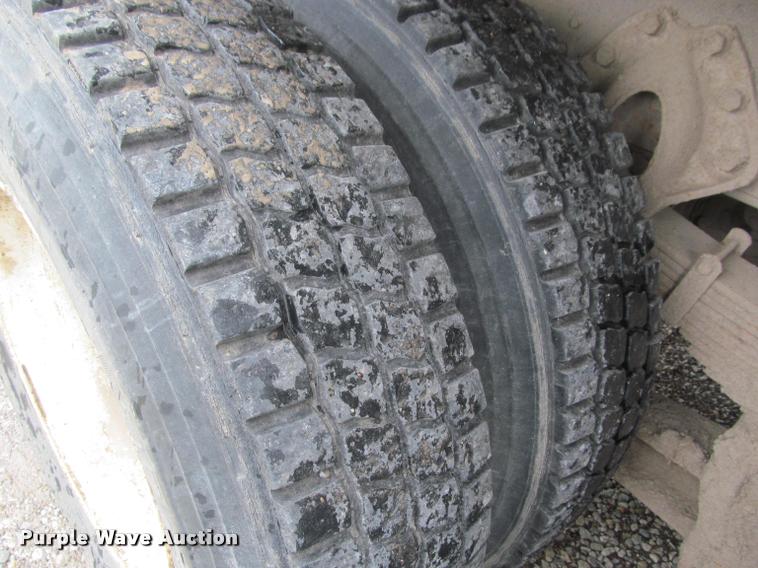 image for item DG9463 1991 International 4900 dump truck