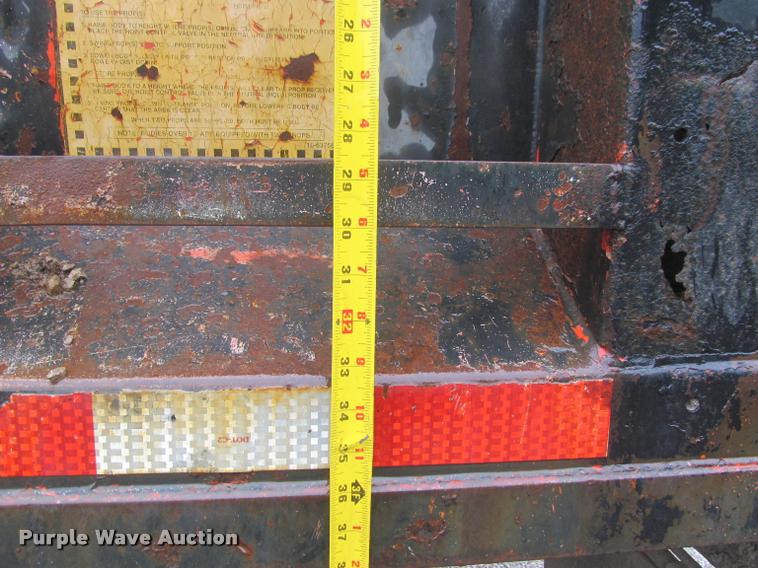 image for item DG9463 1991 International 4900 dump truck