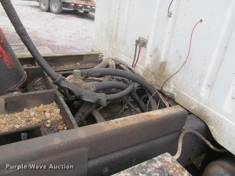 image for item DG9463 1991 International 4900 dump truck