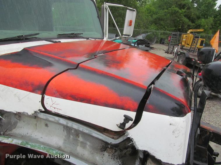 image for item DG9463 1991 International 4900 dump truck