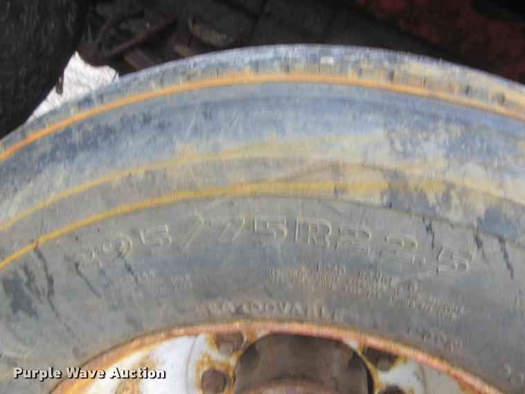 image for item DG9464 1993 International 4900 dump truck