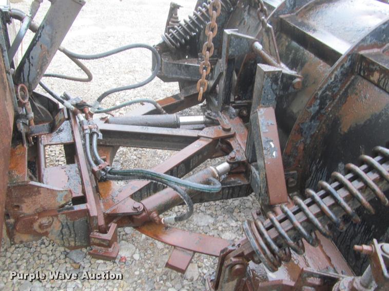 image for item DG9464 1993 International 4900 dump truck