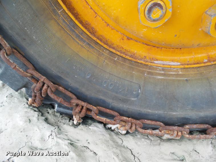 image for item DH9259 1962 Oshkosh M-490-6 tow truck