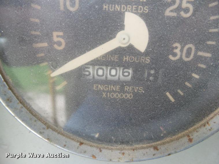 image for item DH9259 1962 Oshkosh M-490-6 tow truck