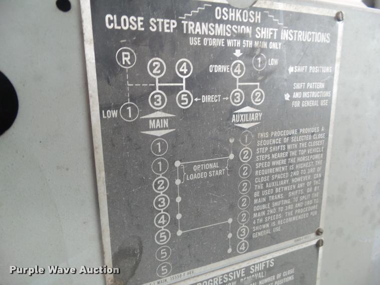 image for item DH9259 1962 Oshkosh M-490-6 tow truck