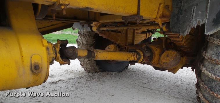 image for item DH9260 1960 Oshkosh W-B-906 flatbed truck