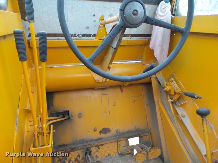 image for item DH9261 Lull SP-210FT Cyclone broom