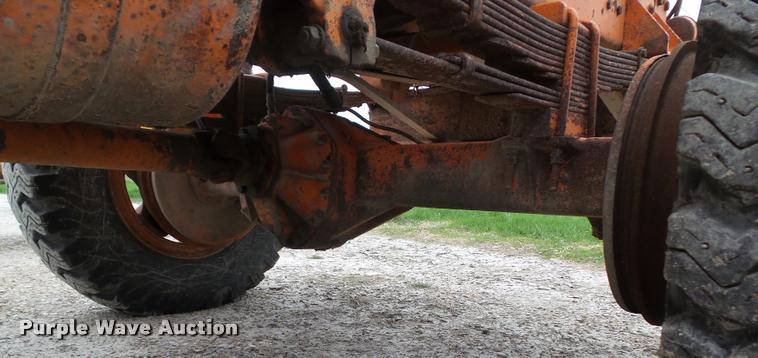 image for item DH9262 1975 FWD KB4-1116 snow thrower truck