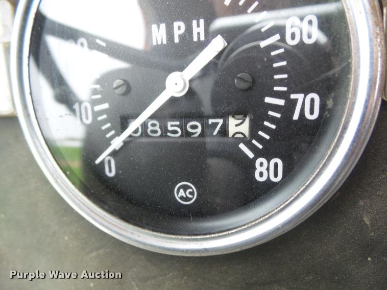 image for item DH9262 1975 FWD KB4-1116 snow thrower truck