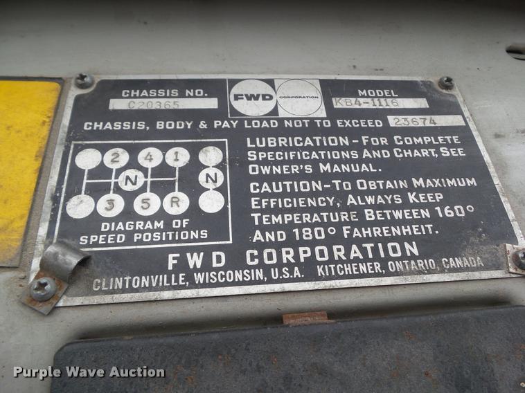 image for item DH9262 1975 FWD KB4-1116 snow thrower truck