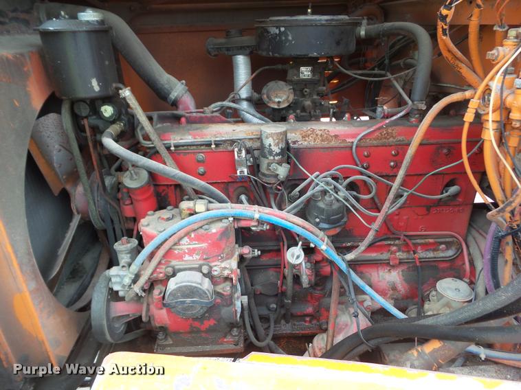 image for item DH9262 1975 FWD KB4-1116 snow thrower truck