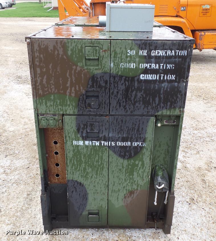 image for item DH9263 1986 John R Hollingsworth Co. MEP-005A generator