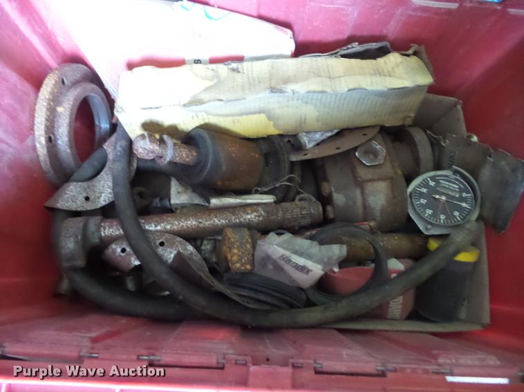 image for item DH9268 Oshkosh parts