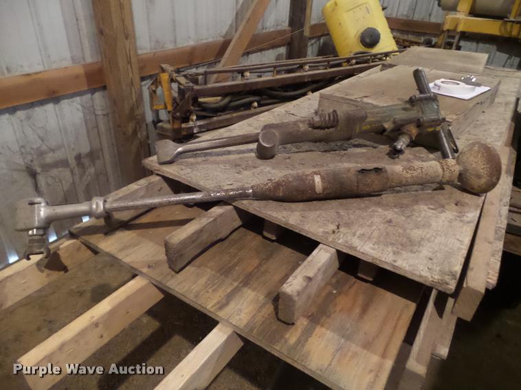 image for item DH9274 Joy air compressor