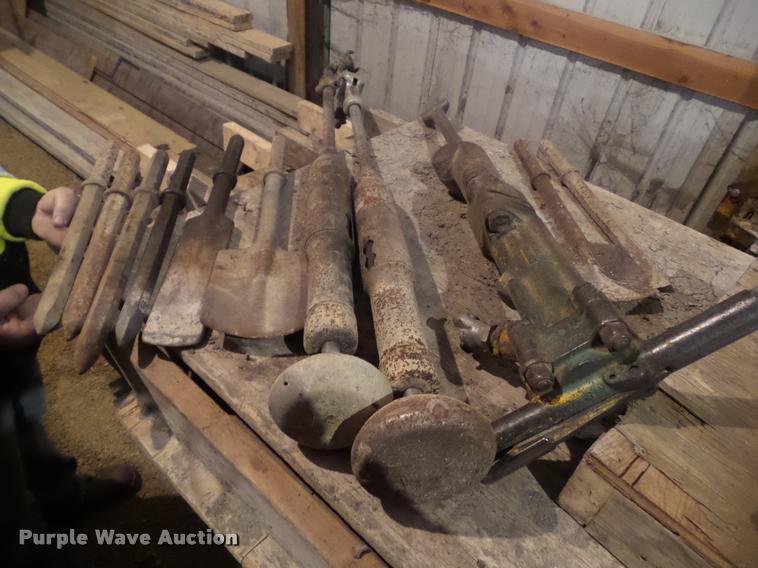 image for item DH9274 Joy air compressor