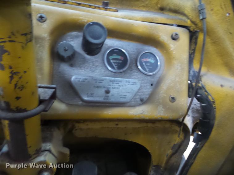 image for item DH9280 1967 Caterpillar 922B wheel loader