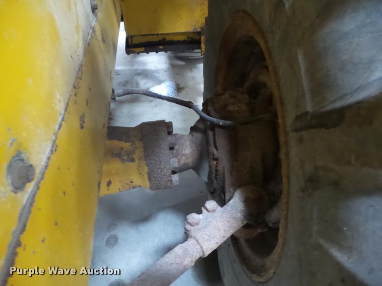 image for item DH9280 1967 Caterpillar 922B wheel loader
