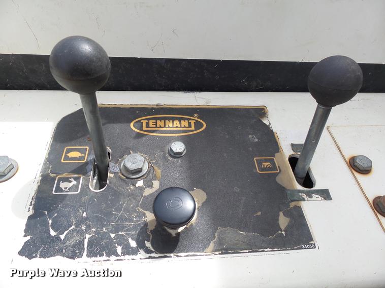 image for item DH9617 Tennant 95AA sweeper