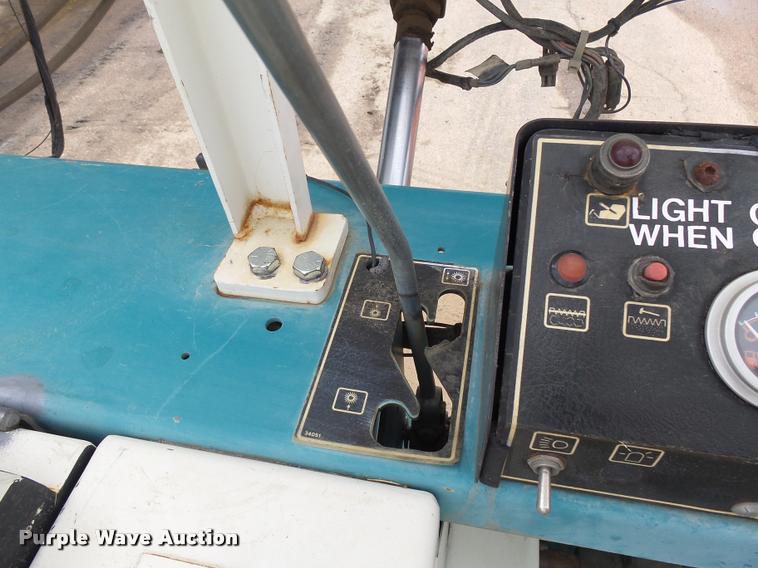 image for item DH9617 Tennant 95AA sweeper